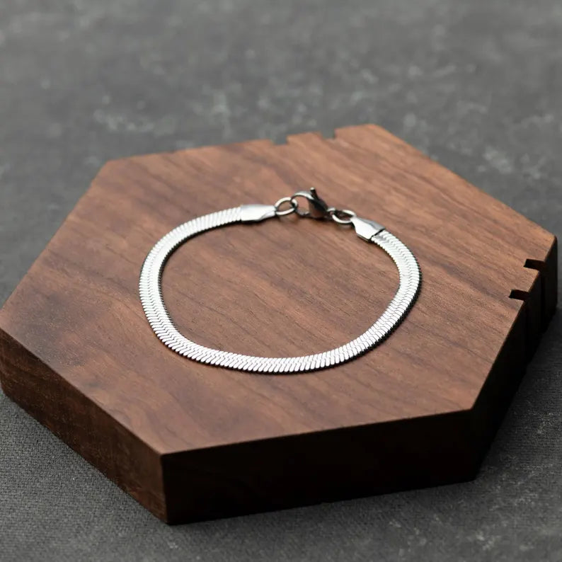 Classic Silver Stainless Steel Men’s Bracelet 3mm (With Box)