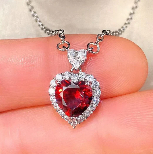 UNI-11039-1- Heart Red Maroon Dimond - Necklace